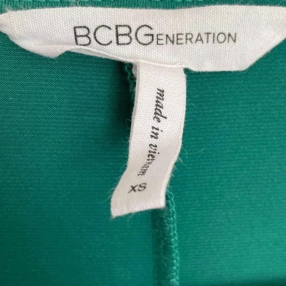 BCBGeneration Green Ruched Ruffled Dress - Picture 6 of 8